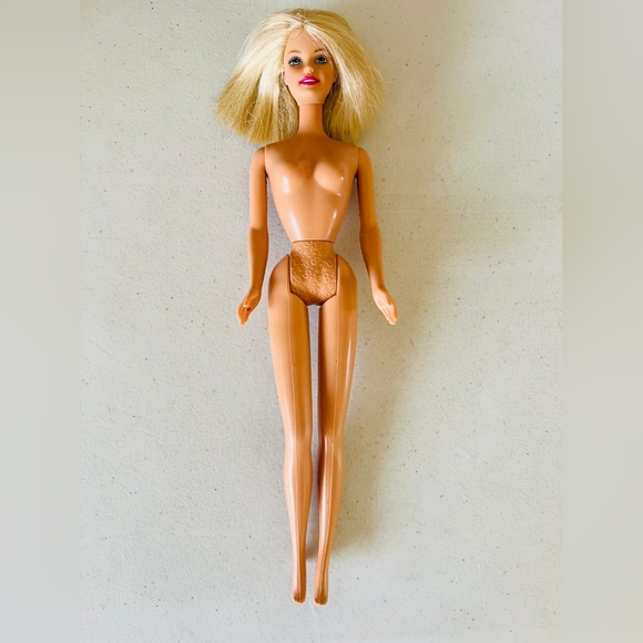 Vintage barbie doll fashion doll - Picture 7 of 12